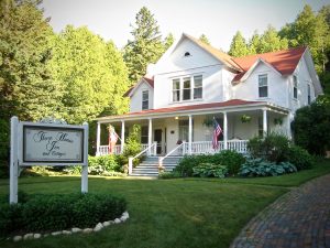 Thorp Inn and Cottages at Fish Creek, Wisconsin