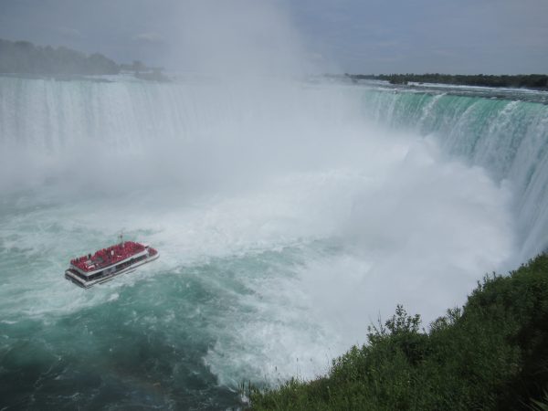 The Hornblower cruise approaches the Niagara Falls horseshoe